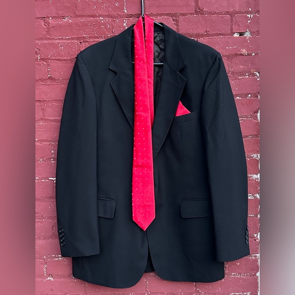 C & R Clothiers | Coat/Blazer - Picture 1 of 7